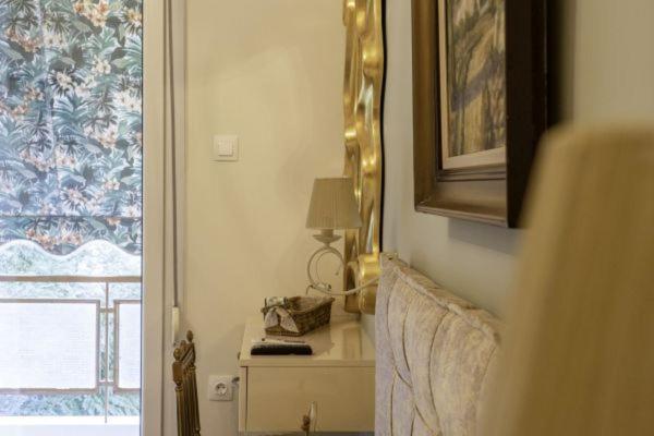 G102 Κεντρικό Πολυτελές Διαμέρισμα Apartment Volos Bagian luar foto