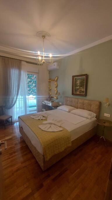 G102 Κεντρικό Πολυτελές Διαμέρισμα Apartment Volos Bagian luar foto