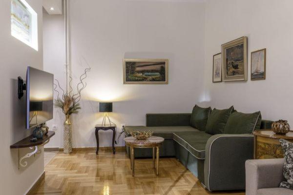 G102 Κεντρικό Πολυτελές Διαμέρισμα Apartment Volos Bagian luar foto