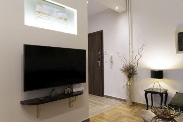 G102 Κεντρικό Πολυτελές Διαμέρισμα Apartment Volos Bagian luar foto